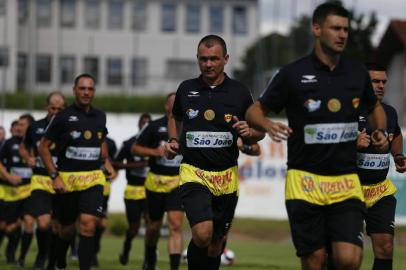  FLORES DA CUNHA, RS, BRASIL, 12/01/2018 -Pré temporada da arbitragem do gauchão 2018. (FOTOGRAFO: FELIX ZUCCO / AGENCIA RBS)