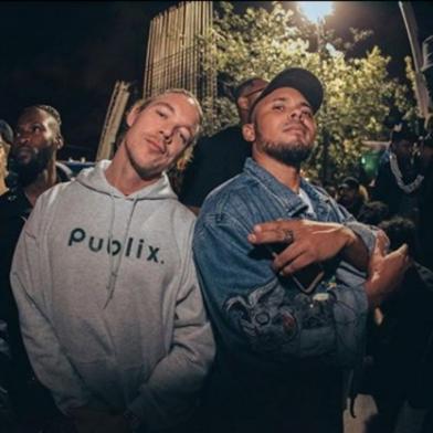 Major Lazer é um grupo de música eletrônica formado por Diplo e Walshy Fire