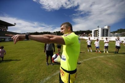  FLORES DA CUNHA, RS, BRASIL, 12/01/2018 - Pré temporada da arbitragem do gauchão 2018. (FOTOGRAFO: FÉLIX ZUCCO / AGENCIA RBS)