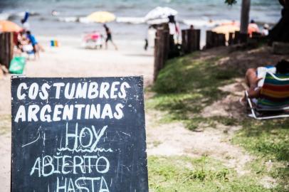  FLORIANOPOLIS, SC, BRASIL, 15.01.2018: Número record de Argentinos em Florianópolis, principalmente em Canasvieiras. (Foto: Diorgenes Pandini/Diario Catarinense)Indexador: Diorgenes Pandini