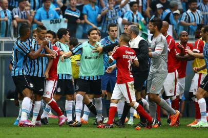  PORTO ALEGRE  -  RS  -  BRASIL -21041109  -  Grenal 403 na Arena pelo Brasileirão 2014. (FOTO:MAURO VIEIRA/AGENCIA RBS/ESPORTES)