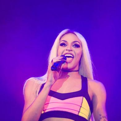 PORTO ALEGRE, RS, BRASIL, 20-09-2017. O cantor Pabllo Vittar, ídolo da comunidade LGBT, se apresenta no Pepsi On Stage. (ANDRÉA GRAIZ/AGÊNCIA RBS)