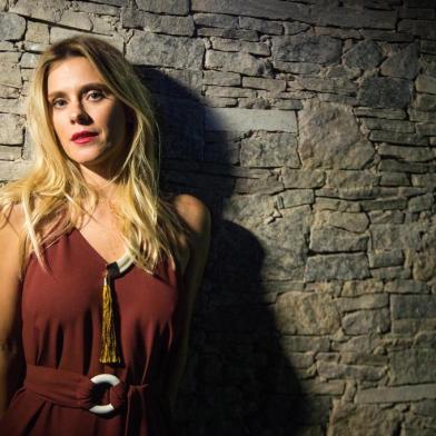 Em 13 Dias Longe do Sol, Carolina Dieckmann é Marion.