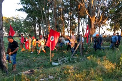 MST ocupa áreas no interior do Estado