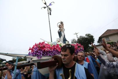  PORTO ALEGRE, RS, BRASIL, 19-01-2018: Translado de Nossa Senhora dos Navegantes para o Centro Histórico de Porto Alegre. (CARLOS MACEDO/AGÊNCIA RBS)