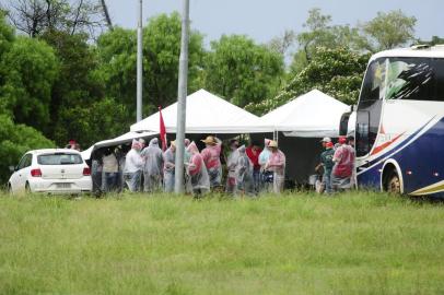 Manifestação julgamento Lula MST 