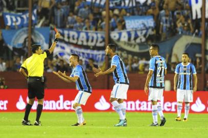  LANÚS, ARGENTINA - 29/11/2017 - O Grêmio enfrenta o Lanús pela segunda partida da final da Libertadores de 2017. Em Porto Alegre, o time de Renato Portaluppi venceu por 1x0. (Félix Zucco/Agência RBS)