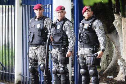  PORTO ALEGRE, RS, BRASIL, 23/01/2018 - Reforço na segurança. (FOTOGRAFO: RONALDO BERNARDI / AGENCIA RBS)