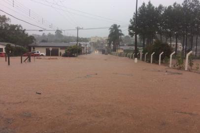 Chuva alaga a área central de Sananduva, no Norte gaúcho.