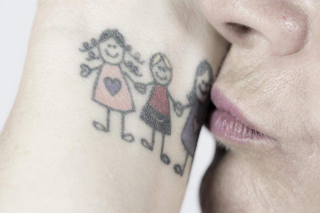 Cinco anos da Kiss: as tatuagens que eternizam os mortos na