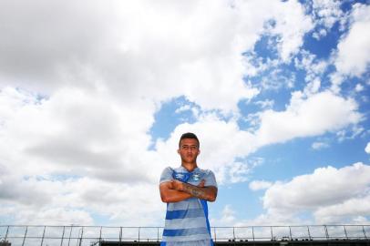  PORTO ALEGRE, RS, BRASIL, 26-01-2018: Entrevista com Matheus Henrique, meio campista destaque do time de transição do Grêmio (FOTO LAURO ALVES/AGÊNCIA RBS, Editoria de Esportes).Indexador: Lauro Alves