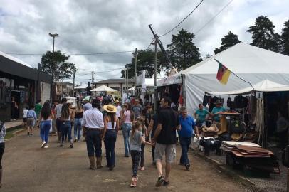 Iniciou neste fim de semana o 32º Rodeio Internacional de Vacaria