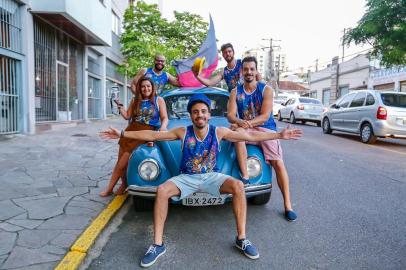  PORTO ALEGRE, RS, BRASIL, 29/01/2018 - Integrantes do Bloco Fusca Azul - Carnaval de rua 2018 (Foto: André Feltes / Especial)Indexador: NGS