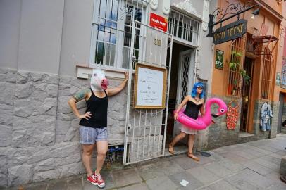  PORTO ALEGRE, RS, BRASIL - 18/01/2018 - Pauta sobre bares e restaurantes temáticos em Porto Alegre. Na foto, o  Von Teese. (Isadora Neumann/Agência RBS)