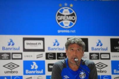  PORTO ALEGRE, RS, BRASIL, 02-02-2018. Grêmio treina no CT Luiz Carvalho com o técnico Renato Gaúcho. Na foto: Renato Gaúcho em coletiva de imprensa  (ANDRÉ AVILA/AGÊNCIA RBS)