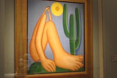 Quadro de Tarsila do Amaral Abaporu, ícone do modernismo brasileiro, na sala onde ele fica normalmente no Malba, em Buenos Aires. 