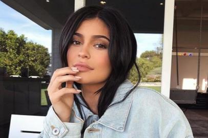 Kylie Jenner confirma nascimento da primeira filha