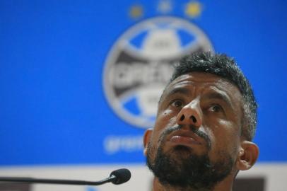  PORTO ALEGRE, RS, BRASIL, 06/02/2018 - Coletiva de Luan e Léo Moura no Grêmio. (FOTOGRAFO: ANDRÉ ÁVILA / AGENCIA RBS)