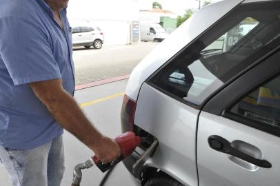  Cai o preço da gasolina em Blumenau