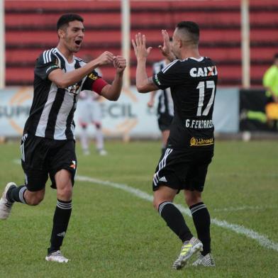 TubarÃ£o - SC - 31/01/2018 - Catarinense 2018 - Lance da Partida entre Hercilio Luz e Figueirense pela sexta rodada do Campeonato Catarinense 2018 no estadio Anibal Costa em Tubarão. Foto: Guilherme Hahn/Especial