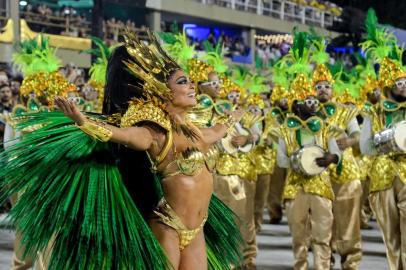 GRANDE RIO CARNAVAL 2018RJ - GRANDE RIO / CARNAVAL 2018 - VARIEDADES - Juliana Paes rainha de bateria durante o desfile da escola de samba do grupo especial, Academicos do Grande Rio neste domingo (11/02) na Marques de Sapucai no Rio de Janeiro. 11/02/2018 - Foto: ADRIANO ISHIBASHI/FRAMEPHOTO/FRAMEPHOTO/ESTADÃO CONTEÚDOEditoria: VARIEDADESLocal: RIO DE JANEIROIndexador: ADRIANO ISHIBASHIFonte: FRAMEPHOTOFotógrafo: FRAMEPHOTO