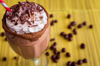  PORTO ALEGRE, RS, BRASIL, 29/11/2016 : Destemperados - Receitas de milk-shake. (Omar Freitas/Agência RBS)Indexador: Omar Freitas