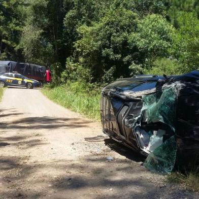 A PRF atendeu em Veranópolis, na BR 470, KM 173,5 por volta de 14h, nesta quinta (15) um acidente com 02 vitimas com lesões.