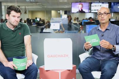 Repórter Adriano de Carvalho e colunista Leonardo Oliveira no Jogo Rápido, programa do site GaúchaZH