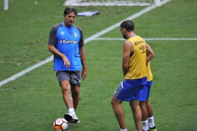  PORTO ALEGRE, RS, BRASIL - 20/02/2018 - Treino do Grêmio na Arena visando o confronto contra o Independiente pela Recopa Sul-Americana. (Anderson Fetter/Agência RBS)