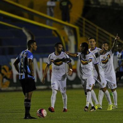  VERANOPOLIS, RS, BRASIL, 18/02/2018 - Grêmio x Veranópolis, jogo válido pela oitava rodada do Gauchão.(FOTOGRAFO: TADEU VILANI / AGENCIA RBS)