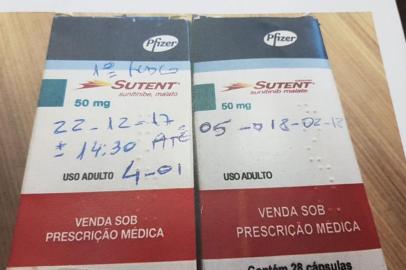 Foi a partir do relato de pacientes que a polícia gaúcha começou a investigar pelo menos três lotes do Sutent 50mg, medicamento fabricado originalmente pela Pfizer. As embalagens apresentavam erros de português e outras falhas. O remédio é receitado para tratamento de câncer de estômago e intestino, câncer metastático renal e de pâncreas.