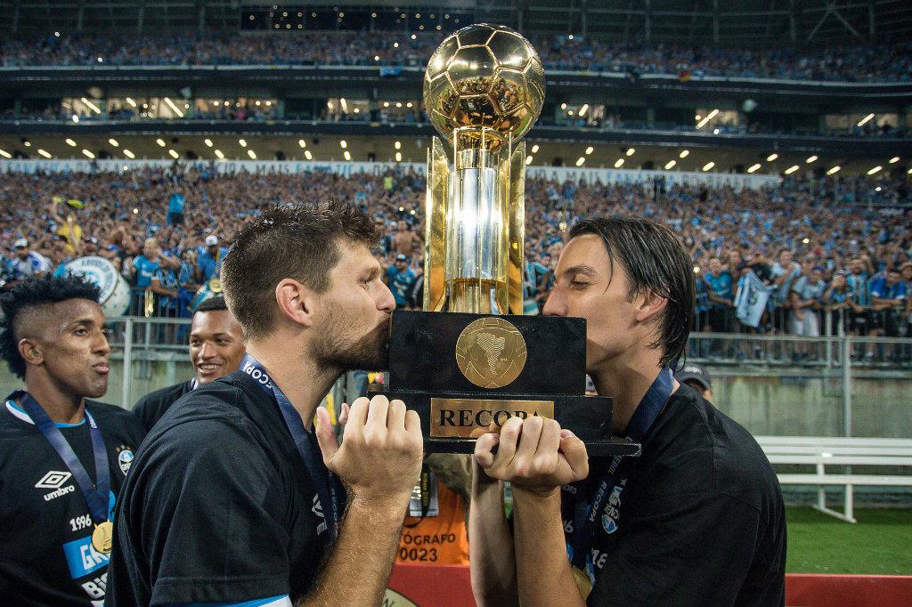 Geromel e Kannemann, a dupla que impulsiona a busca do Grêmio pelo tetra da  Libertadores | GZH