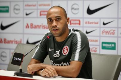  PORTO ALEGRE, RS, BRASIL - 27/02/2018 - Coletiva de imprensa com o jogador Dudu, do Inter. (FOTO: ANSELMO CUNHA/AGÊNCIA RBS)