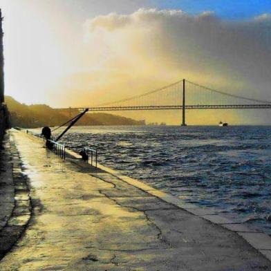 Emilio Caio Ferasso laça exposição fotográfica Portugal vista pelos olhos de um caxiense 