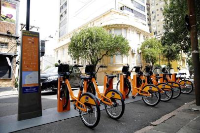  PORTO ALEGRE, RS, BRASIL, 28-02-2018. Novo modelo de bicicletas e sistema BikePoa. (FOTO: ANDERSON FETTER/AGÊNCIA RBS)