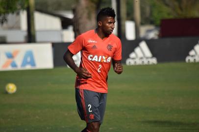 Rodinei, lateral-direito do Flamengo