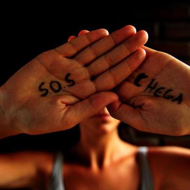  JARAGUÁ DO SUL, SC, BRASIL (14-04-2015) - Foto conceito para a reportagem sobre violência doméstica.(Foto: Maykon Lammerhirt, Agencia RBS)