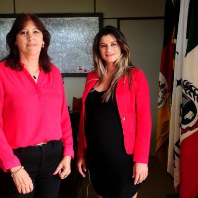  MUITOS CAPÕES, RS, BRASIL, 28/02/2018. Rita de Cássia Campos Pereira é prefeita de Muitos Capões e Elenise Alves Cabral, vice-prefeita. Ambas são do DEM. Além disso, Elenise é nora de Rita. Pauta do Dia da Mulher. (Diogo Sallaberry/Agência RBS)