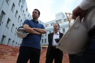  PORTOALEGRE-RS-BR 09.03.2018Prefeito Marchesan Júnior, visita as obras da reforma do Hospital Santa Ana.FOTÓGRAFO: TADEU VILANI AGÊNCIA RBS