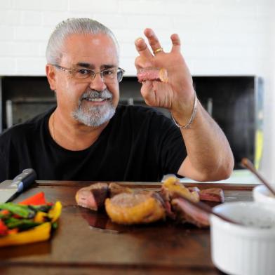  CAXIAS DO SUL, RS, BRASIL 08/03/2018Césare Machado, de Caxias do Sul, participou do MasterChef Brasil. Ele preparou uma picanha. (Felipe Nyland/Agência RBS)