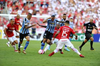  PORTO ALEGRE, RS, BRASIL, 11/03/2018- Grenal 413 que ocorre neste Domingo no estádio Beira Rio, válido pelo gauchão. (FOTOGRAFO: FERNANDO GOMES / AGENCIA RBS)