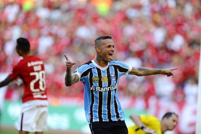  PORTO ALEGRE, RS, BRASIL, 11/03/2018- Grenal 413 que ocorre neste Domingo no estádio Beira Rio, válido pelo gauchão. (FOTOGRAFO: FERNANDO GOMES / AGENCIA RBS)