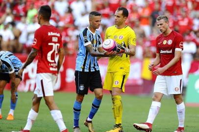  PORTO ALEGRE, RS, BRASIL, 11/03/2018- Grenal 413 que ocorre neste Domingo no estádio Beira Rio, válido pelo gauchão. (FOTOGRAFO: FERNANDO GOMES / AGENCIA RBS)