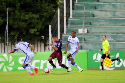  GRAVATAÍ, RS, BRASIL, 11/03/2018 - Cruzeiro x Caxias no Estádio Antonio Vieira Ramos, as 17 horas. Jogo Válido pela última rodada do Gauchão 2018. (Marcelo Casagrande/Agência RBS)