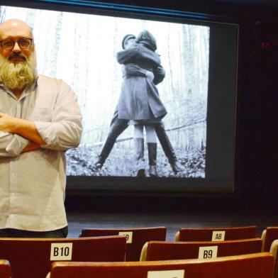 jornalista e crítico de cinema Roger Lerina apresenta projeto Meu Filme Favorito no Instituto Ling 