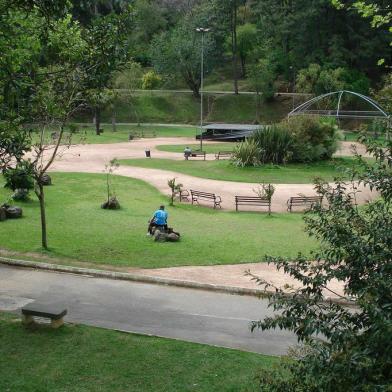 *** Parque dos Macaquinhos/limpo ***Parque dos Macaquinhos Fotógrafo: Alexandra Baldisserotto