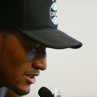  PORTO ALEGRE, RS, BRASIL, 15/03/2018-Treino do Grêmio que ocorreu na tarde desta quinta feira. Coletiva do Jailson. (FOTOGRAFO: LAURO ALVES / AGENCIA RBS)