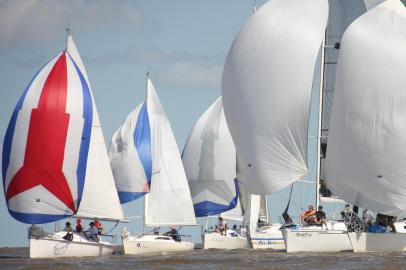  Na 24ª Copa da Cidade de Porto Alegre, neste sábado e domingo, a partir das 13h, os grandes barcos da classe Oceano realizam a primeira competição de 2018 e comemoram o 246º aniversário da capital gaúcha