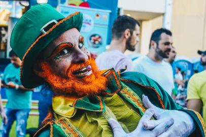  PORTO ALEGRE, RS, BRASIL, 17/03/2018  : St. Patricks Day em Porto Alegre - Shopping Total / Padre Chagas. (Omar Freitas/Agência RBS)