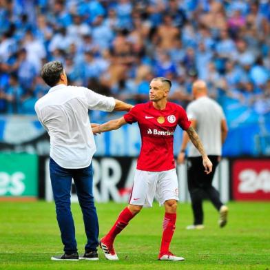  PORTO ALEGRE, RS, BRASIL, 18.03.2018. Inter e Grêmio disputam Gre-Nal 414 no estádio Arena e válido pela semifinal do Campeonato Gaúcho 2018. (ANDERSON FETTER/AGÊNCIA RBS)